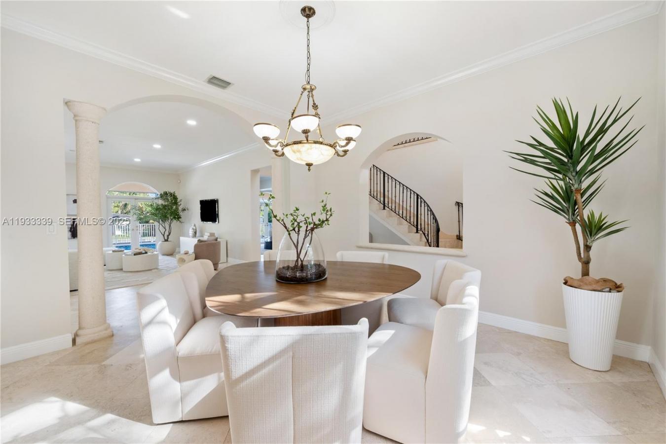 Coral Gables, Florida, 33156, United States, 5 Bedrooms Bedrooms, ,4 BathroomsBathrooms,Residential,For Sale,2003682