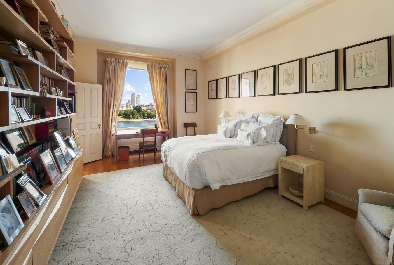 New York, New York, 10022, United States, 3 Bedrooms Bedrooms, ,3 BathroomsBathrooms,Residential,For Sale,2003679