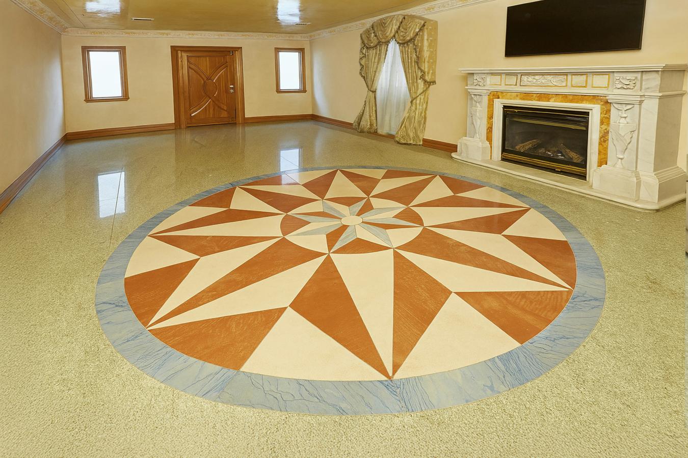 Dyker Heights, New York, 11228, United States, 3 Bedrooms Bedrooms, ,2 BathroomsBathrooms,Residential,For Sale,2003675