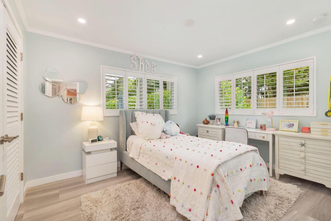 West Palm Beach, Florida, 33405, United States, 3 Bedrooms Bedrooms, ,2 BathroomsBathrooms,Residential,For Sale,2003670