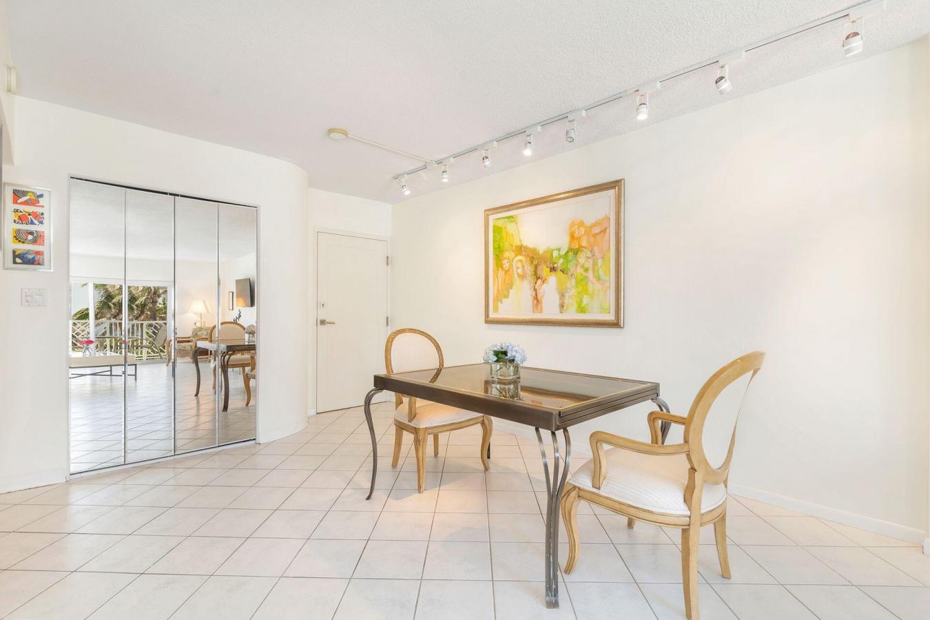 Palm Beach, Florida, 33480, United States, 1 Bedroom Bedrooms, ,1 BathroomBathrooms,Residential,For Sale,2003667