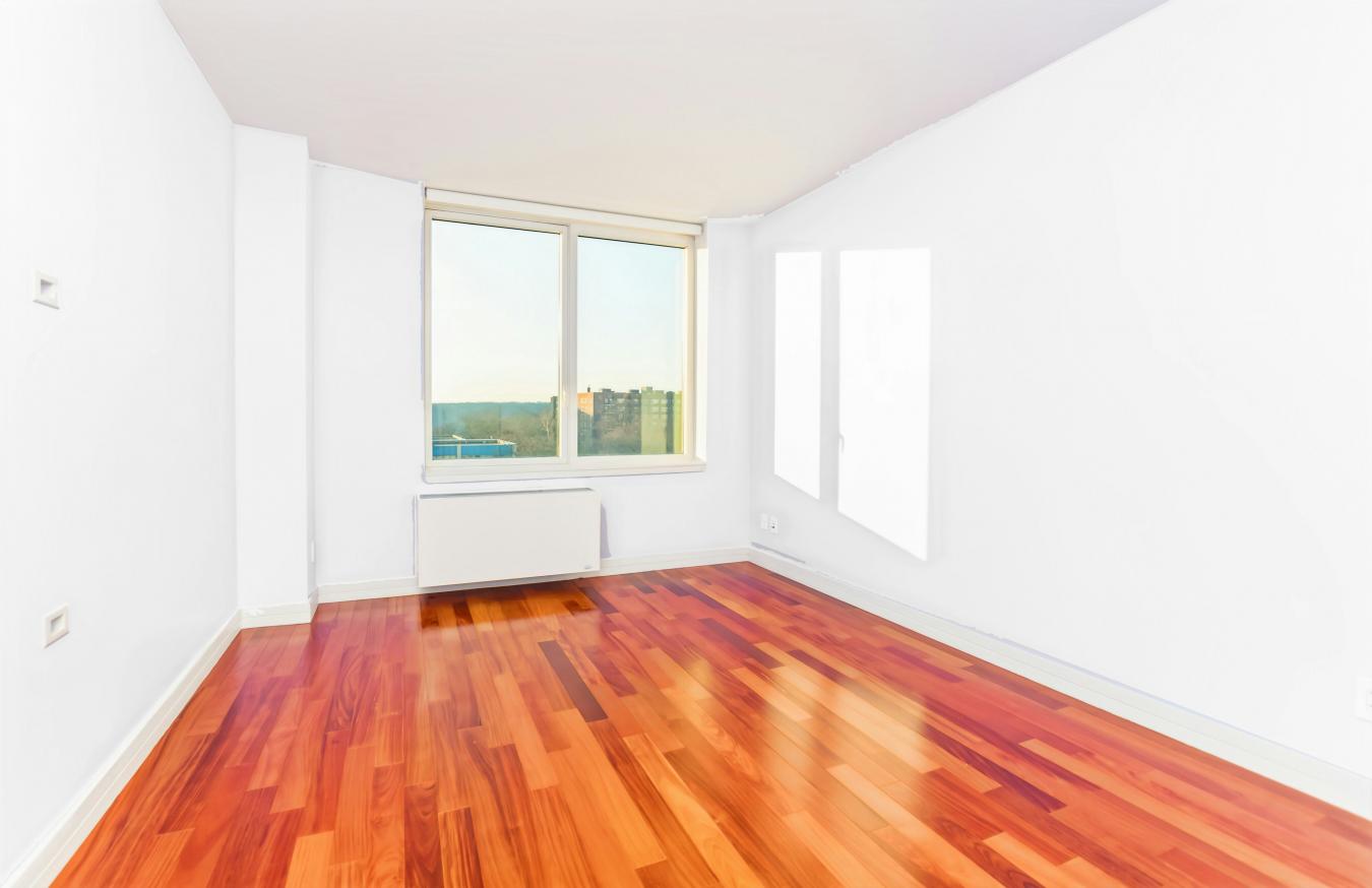 Central Riverdale, New York, 10463, United States, 3 Bedrooms Bedrooms, ,3 BathroomsBathrooms,Residential,For Sale,2003666