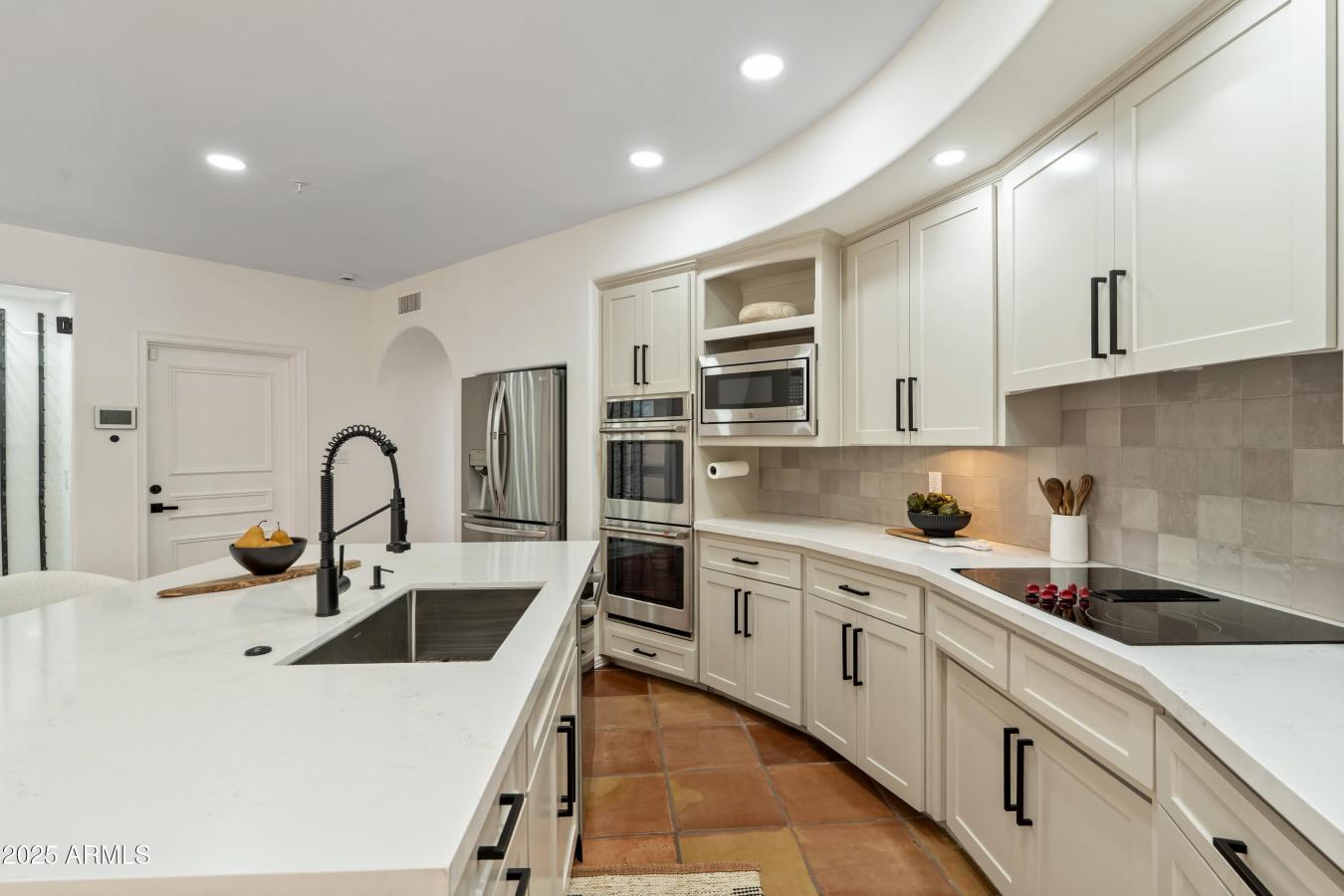 Scottsdale, Maricopa, 85258, United States, 3 Bedrooms Bedrooms, ,4 BathroomsBathrooms,Residential,For Sale,2003662