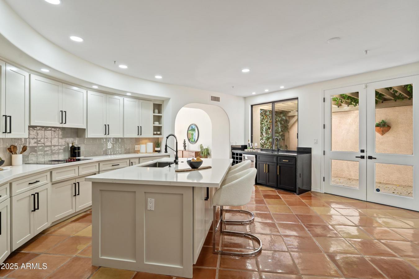 Scottsdale, Maricopa, 85258, United States, 3 Bedrooms Bedrooms, ,4 BathroomsBathrooms,Residential,For Sale,2003662