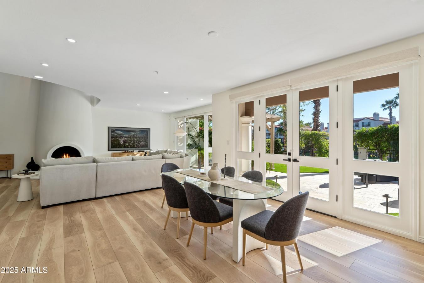 Scottsdale, Maricopa, 85258, United States, 3 Bedrooms Bedrooms, ,4 BathroomsBathrooms,Residential,For Sale,2003662