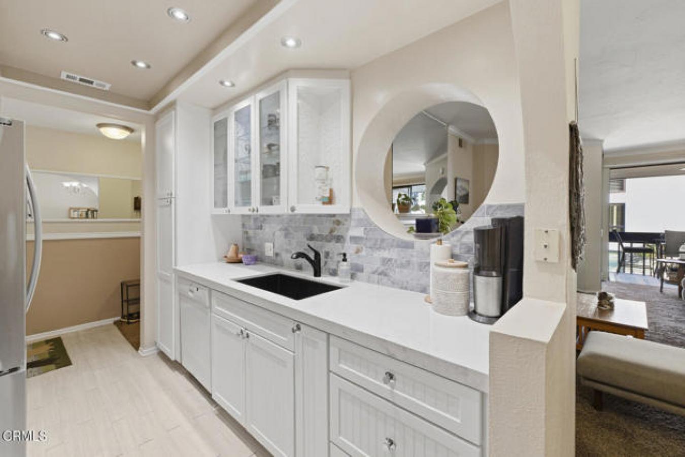 Ventura, Ventura, 93001, United States, 2 Bedrooms Bedrooms, ,2 BathroomsBathrooms,Residential,For Sale,2003661