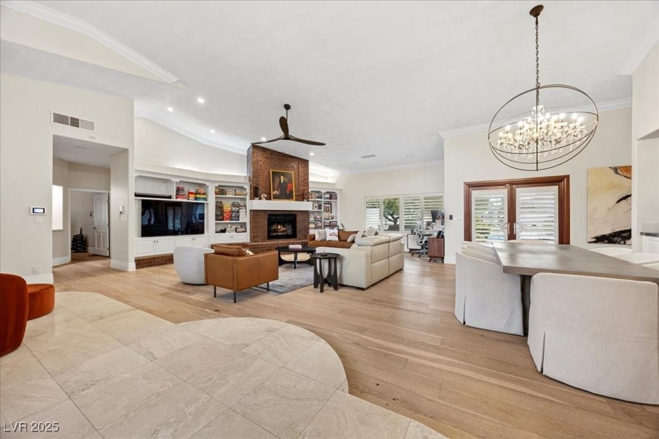 Las Vegas, Clark, 89129, United States, 4 Bedrooms Bedrooms, ,3 BathroomsBathrooms,Residential,For Sale,2003660