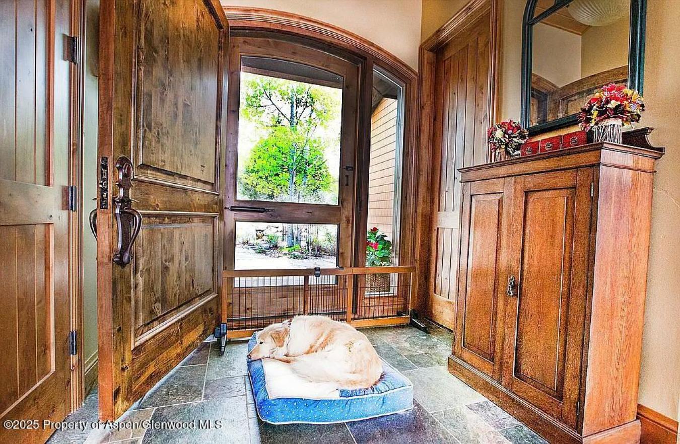 Glenwood Springs, Garfield, 81601, United States, 4 Bedrooms Bedrooms, ,3 BathroomsBathrooms,Residential,For Sale,2003659