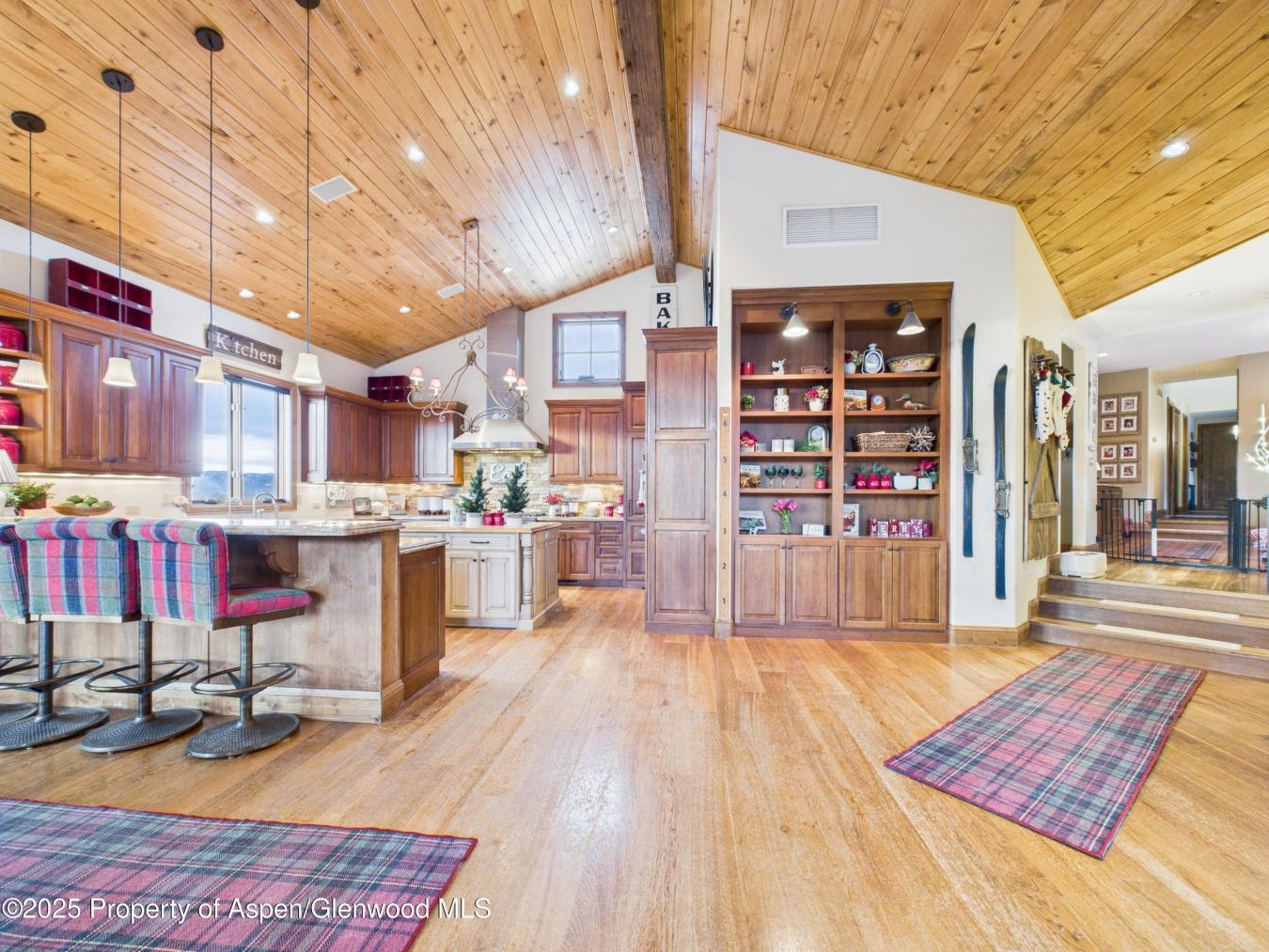 Glenwood Springs, Garfield, 81601, United States, 4 Bedrooms Bedrooms, ,3 BathroomsBathrooms,Residential,For Sale,2003659