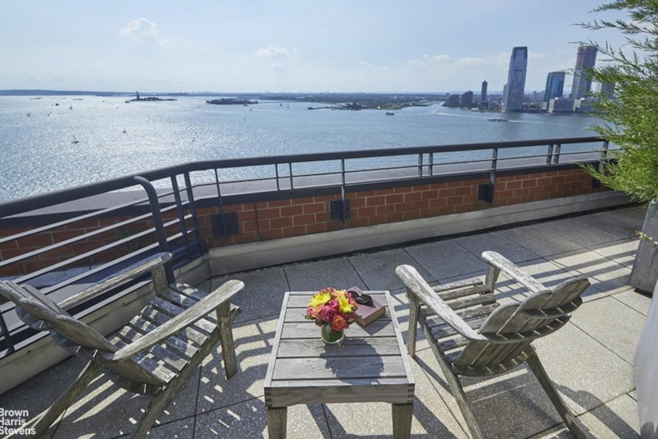 Battery Park City, New York, 10280, United States, 5 Bedrooms Bedrooms, ,3 BathroomsBathrooms,Residential,For Sale,2003655