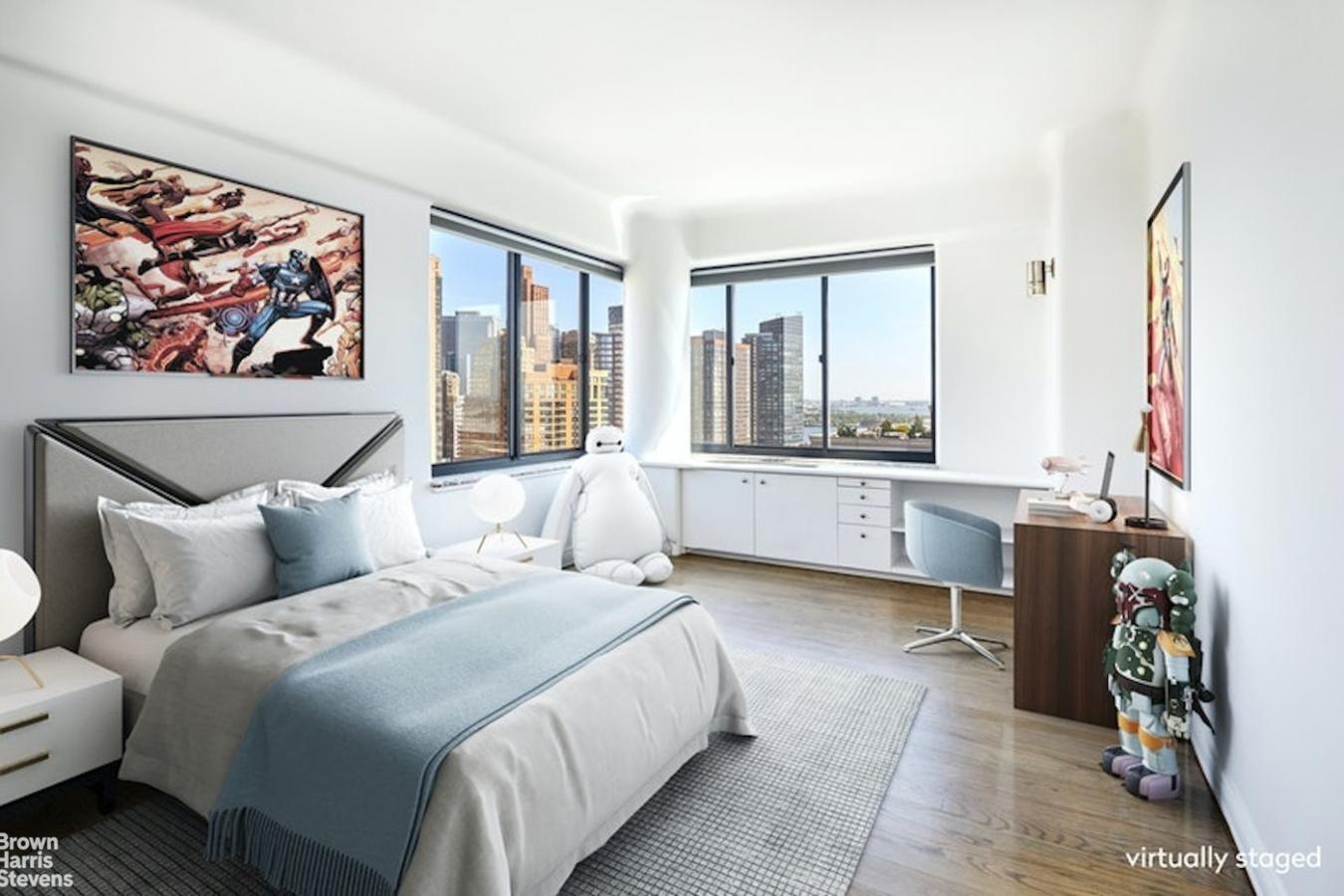 Battery Park City, New York, 10280, United States, 5 Bedrooms Bedrooms, ,3 BathroomsBathrooms,Residential,For Sale,2003655