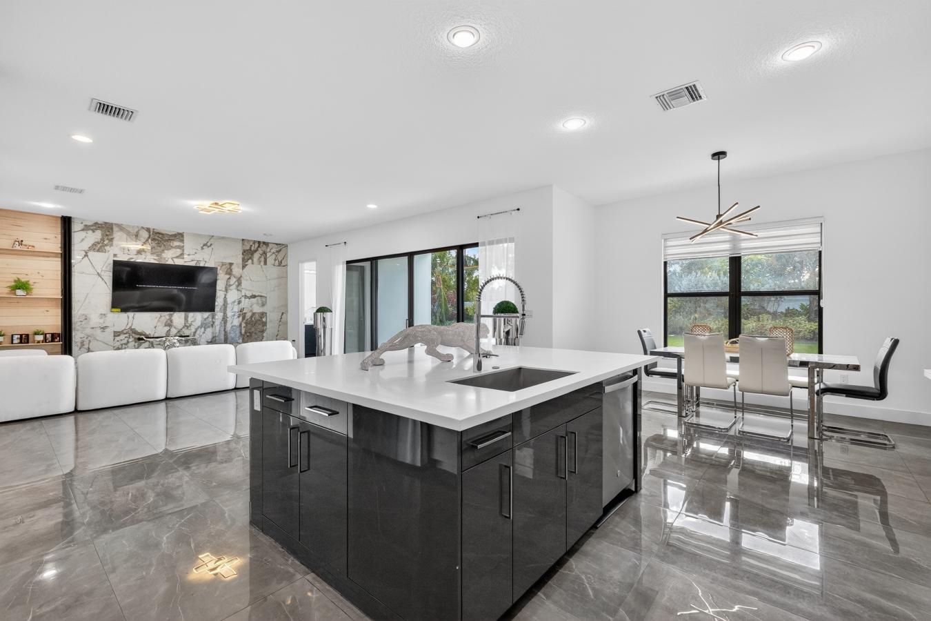 Boca Raton, Florida, 33496, United States, 5 Bedrooms Bedrooms, ,7 BathroomsBathrooms,Residential,For Sale,2003648