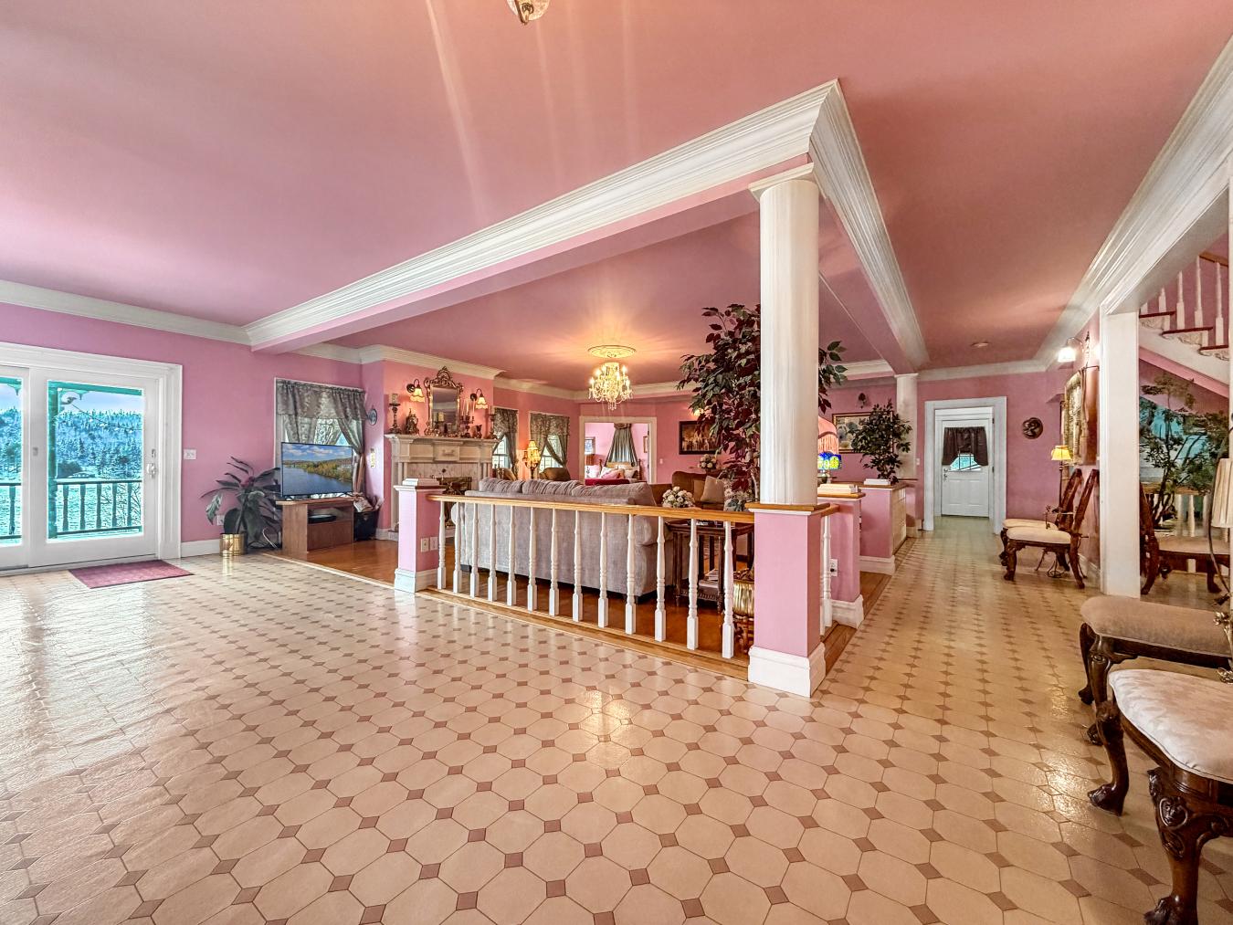 Madawaska, Aroostook, 04756, United States, 5 Bedrooms Bedrooms, ,-1 BathroomBathrooms,Residential,For Sale,2003647