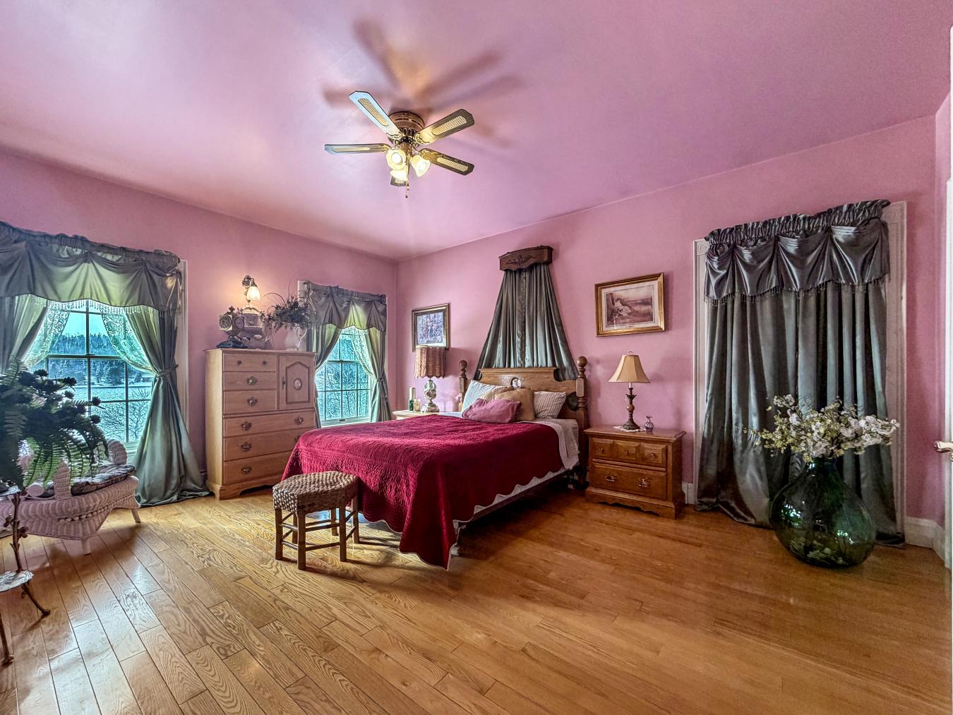 Madawaska, Aroostook, 04756, United States, 5 Bedrooms Bedrooms, ,-1 BathroomBathrooms,Residential,For Sale,2003647