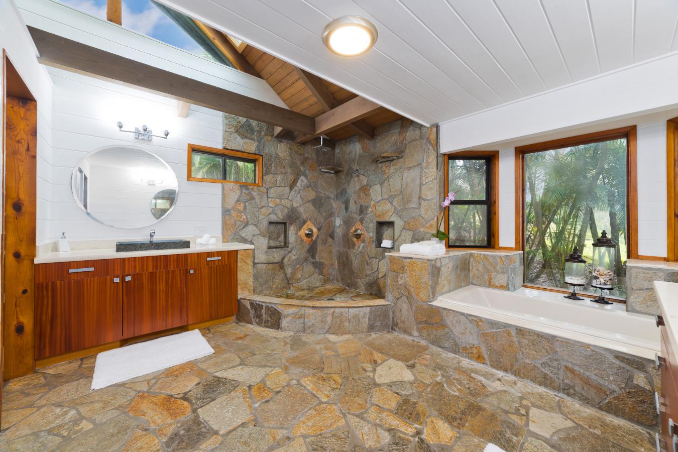 HOLUALOA, Hawaii, 96725, United States, 5 Bedrooms Bedrooms, ,4 BathroomsBathrooms,Residential,For Sale,2003645