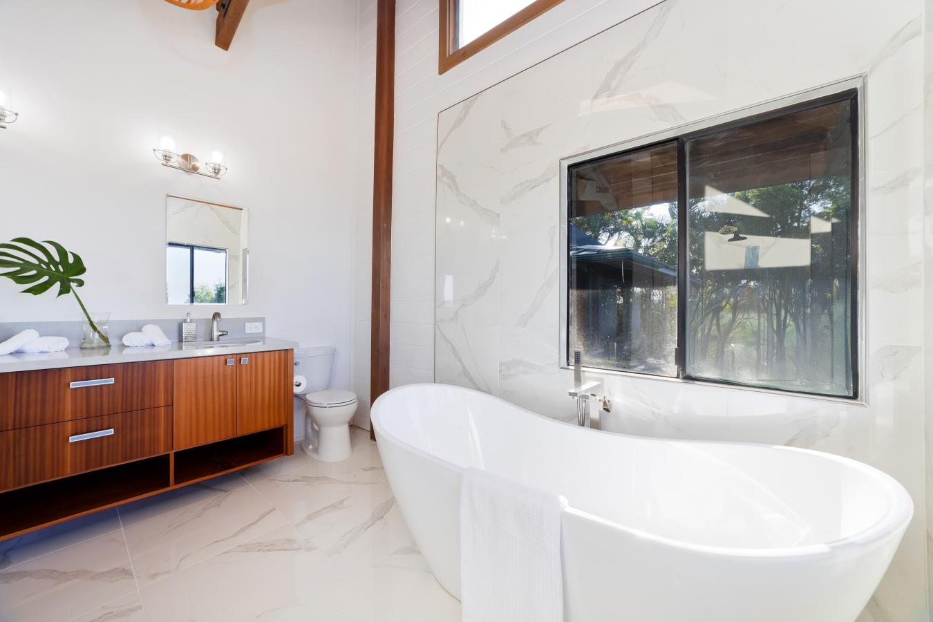 HOLUALOA, Hawaii, 96725, United States, 5 Bedrooms Bedrooms, ,4 BathroomsBathrooms,Residential,For Sale,2003645