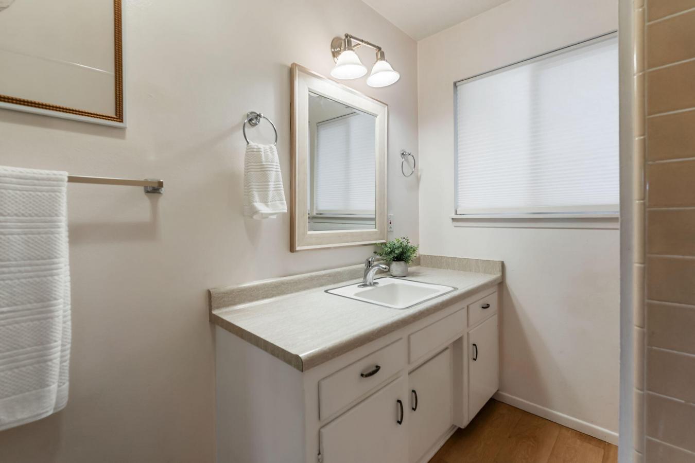 SANTA YNEZ, Santa Barbara, 93460, United States, 3 Bedrooms Bedrooms, ,2 BathroomsBathrooms,Residential,For Sale,2003833