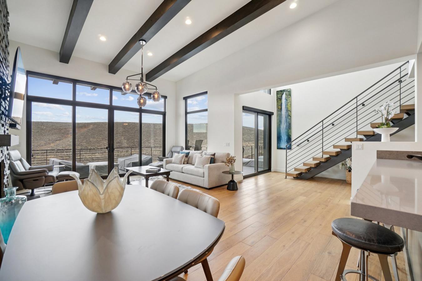 Park City, Summit, 84098, United States, 3 Bedrooms Bedrooms, ,3 BathroomsBathrooms,Residential,For Sale,2003642