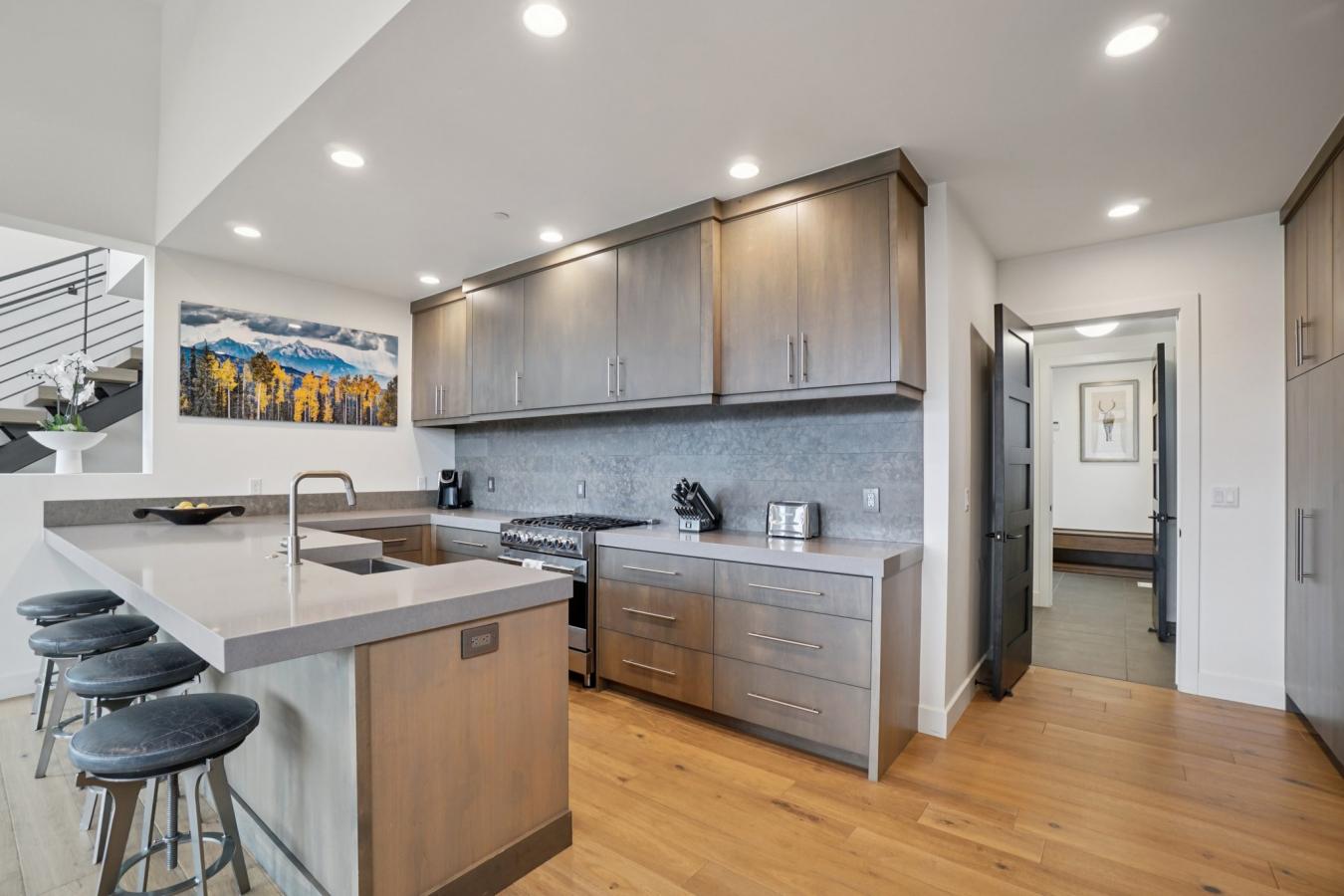 Park City, Summit, 84098, United States, 3 Bedrooms Bedrooms, ,3 BathroomsBathrooms,Residential,For Sale,2003642