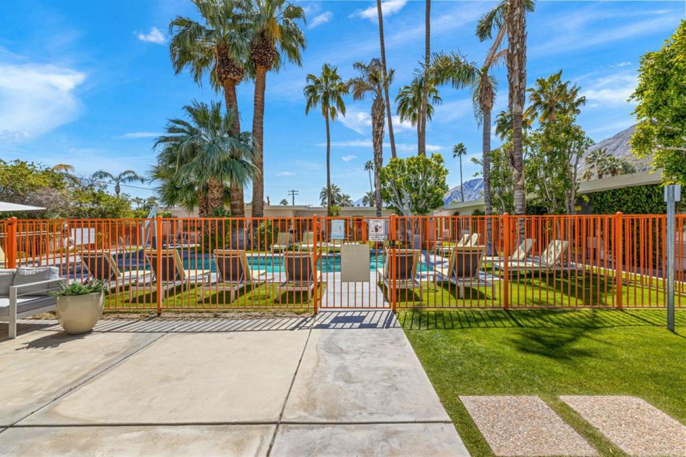 Palm Springs, Riverside, 92262, United States, 52 Bedrooms Bedrooms, ,53 BathroomsBathrooms,Residential,For Sale,2003649
