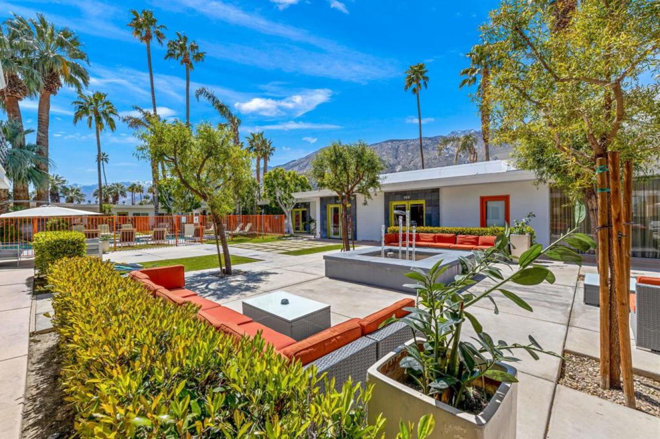 Palm Springs, Riverside, 92262, United States, 52 Bedrooms Bedrooms, ,53 BathroomsBathrooms,Residential,For Sale,2003649