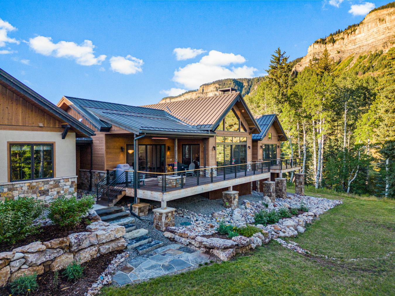 Durango, La Plata, 81303, United States, 3 Bedrooms Bedrooms, ,4 BathroomsBathrooms,Residential,For Sale,2003636