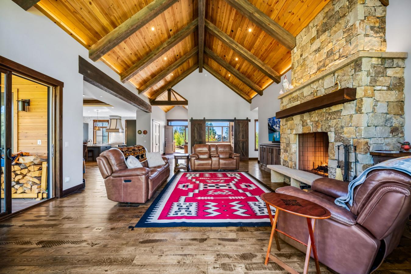 Durango, La Plata, 81303, United States, 3 Bedrooms Bedrooms, ,4 BathroomsBathrooms,Residential,For Sale,2003636