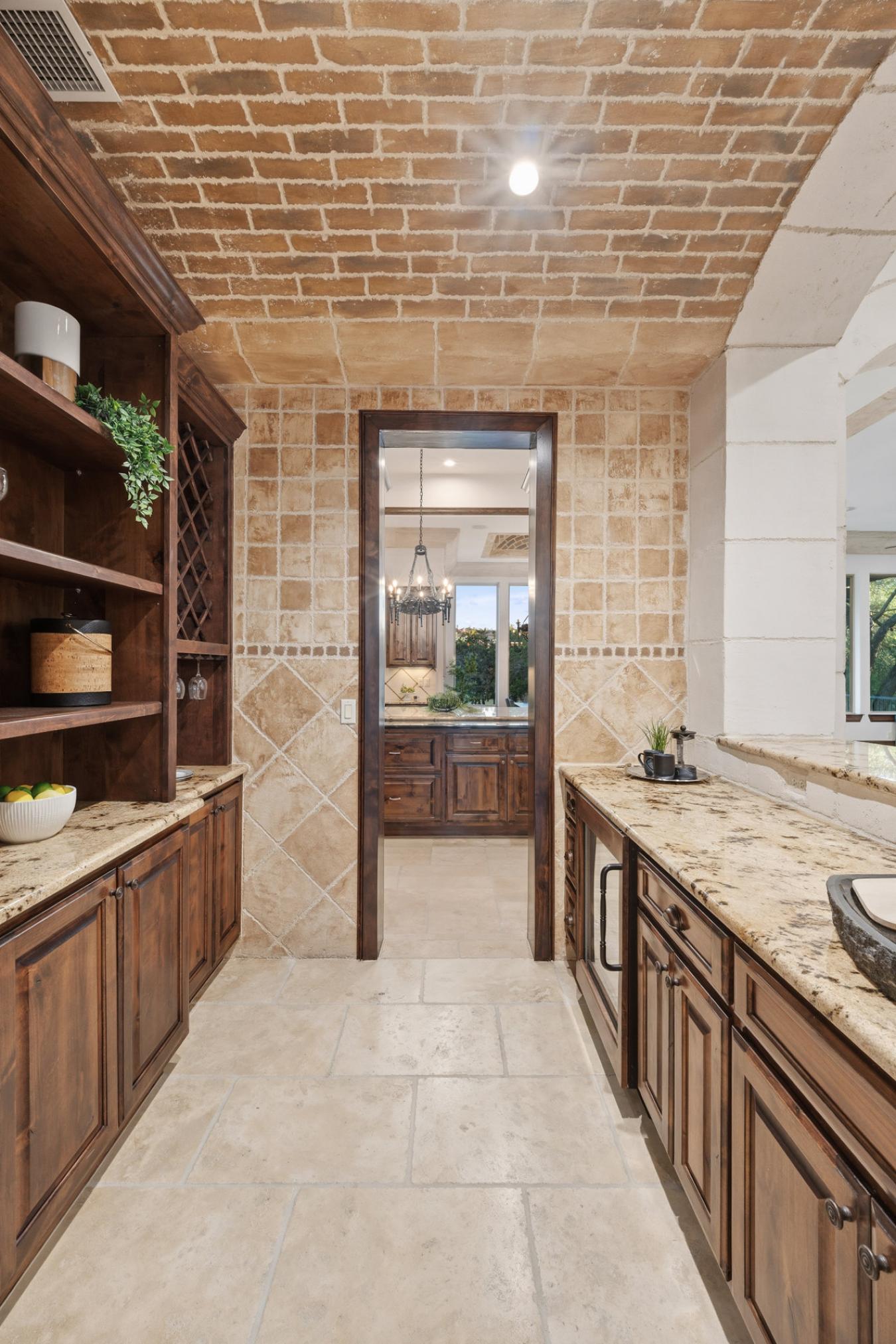 Austin, Travis, 78738, United States, 5 Bedrooms Bedrooms, ,5 BathroomsBathrooms,Residential,For Sale,2003631