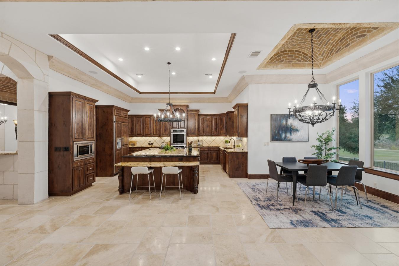 Austin, Travis, 78738, United States, 5 Bedrooms Bedrooms, ,5 BathroomsBathrooms,Residential,For Sale,2003631