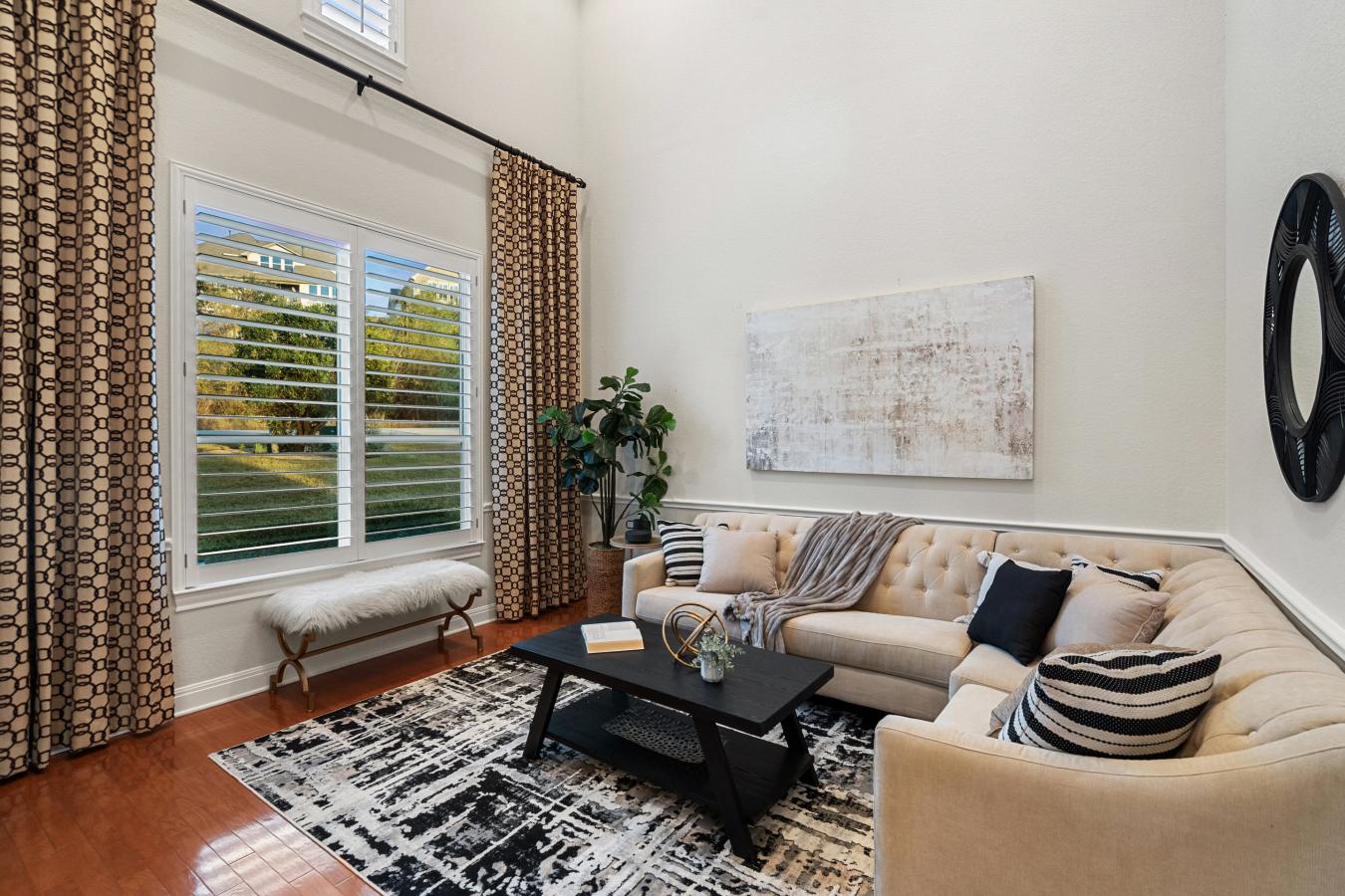 Spicewood, Travis, 78669, United States, 4 Bedrooms Bedrooms, ,5 BathroomsBathrooms,Residential,For Sale,2003630