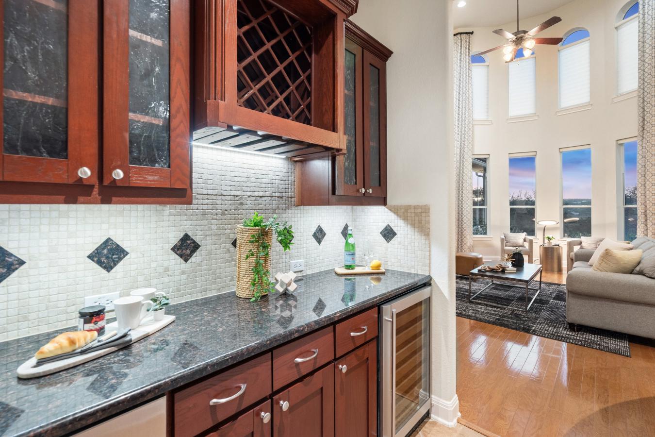 Spicewood, Travis, 78669, United States, 4 Bedrooms Bedrooms, ,5 BathroomsBathrooms,Residential,For Sale,2003630