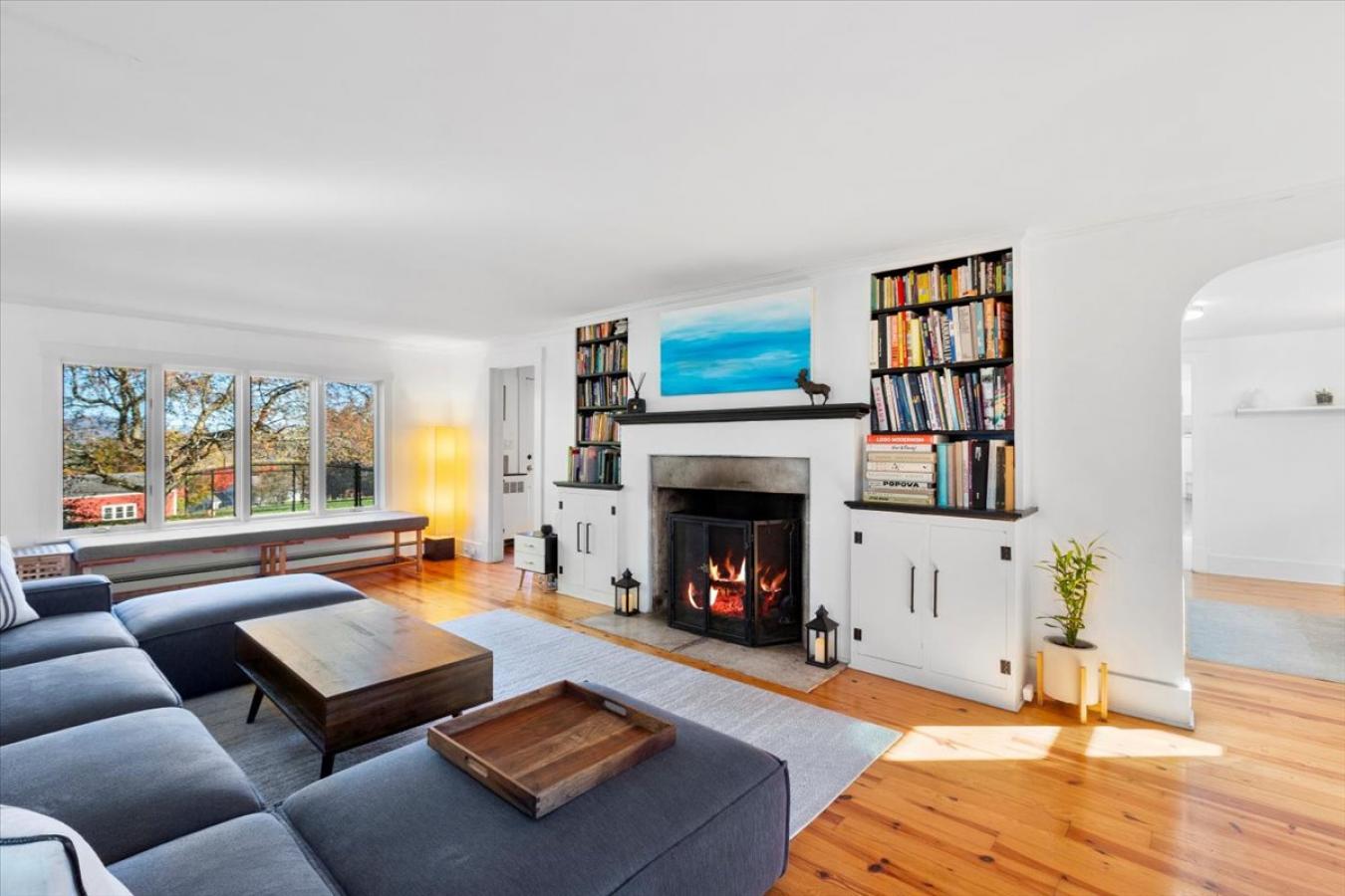 Bennington, Vermont, 05201, United States, 3 Bedrooms Bedrooms, ,3 BathroomsBathrooms,Residential,For Sale,2009349