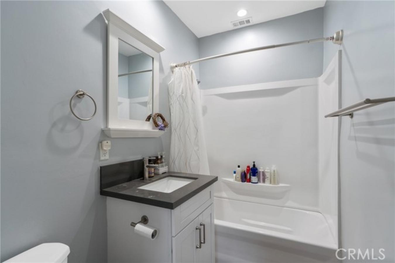 Los Angeles, Los Angeles, 90064, United States, 3 Bedrooms Bedrooms, ,3 BathroomsBathrooms,Residential,For Sale,2003624