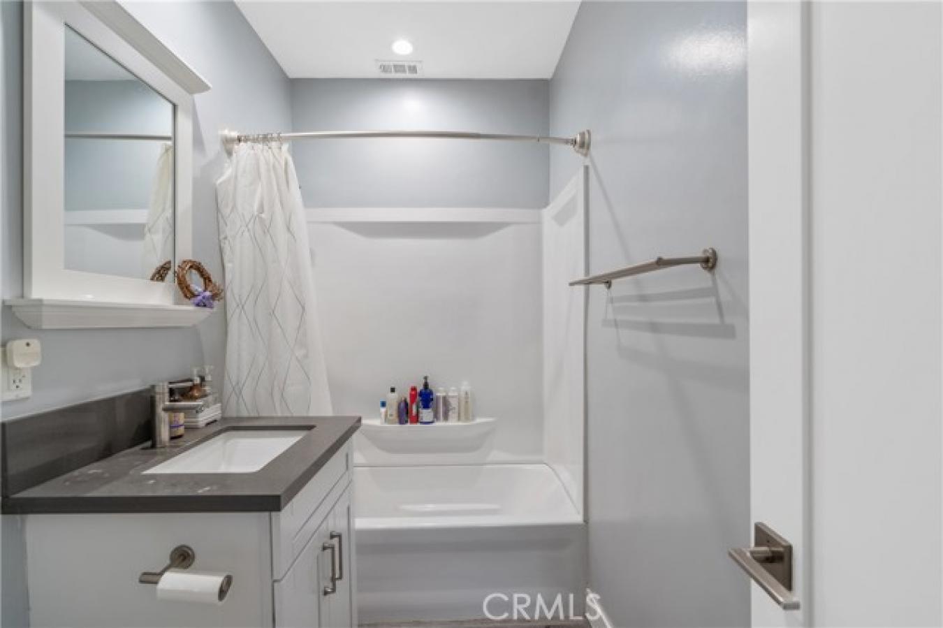 Los Angeles, Los Angeles, 90064, United States, 3 Bedrooms Bedrooms, ,3 BathroomsBathrooms,Residential,For Sale,2003624