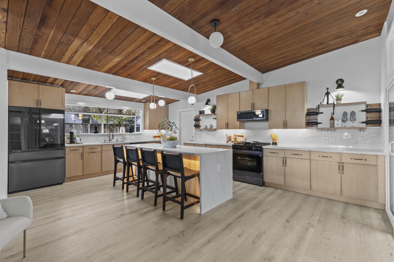 Concord, Contra Costa, 94518-1614, United States, 4 Bedrooms Bedrooms, ,2 BathroomsBathrooms,Residential,For Sale,2003623