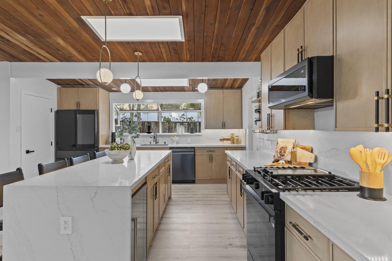 Concord, Contra Costa, 94518-1614, United States, 4 Bedrooms Bedrooms, ,2 BathroomsBathrooms,Residential,For Sale,2003623