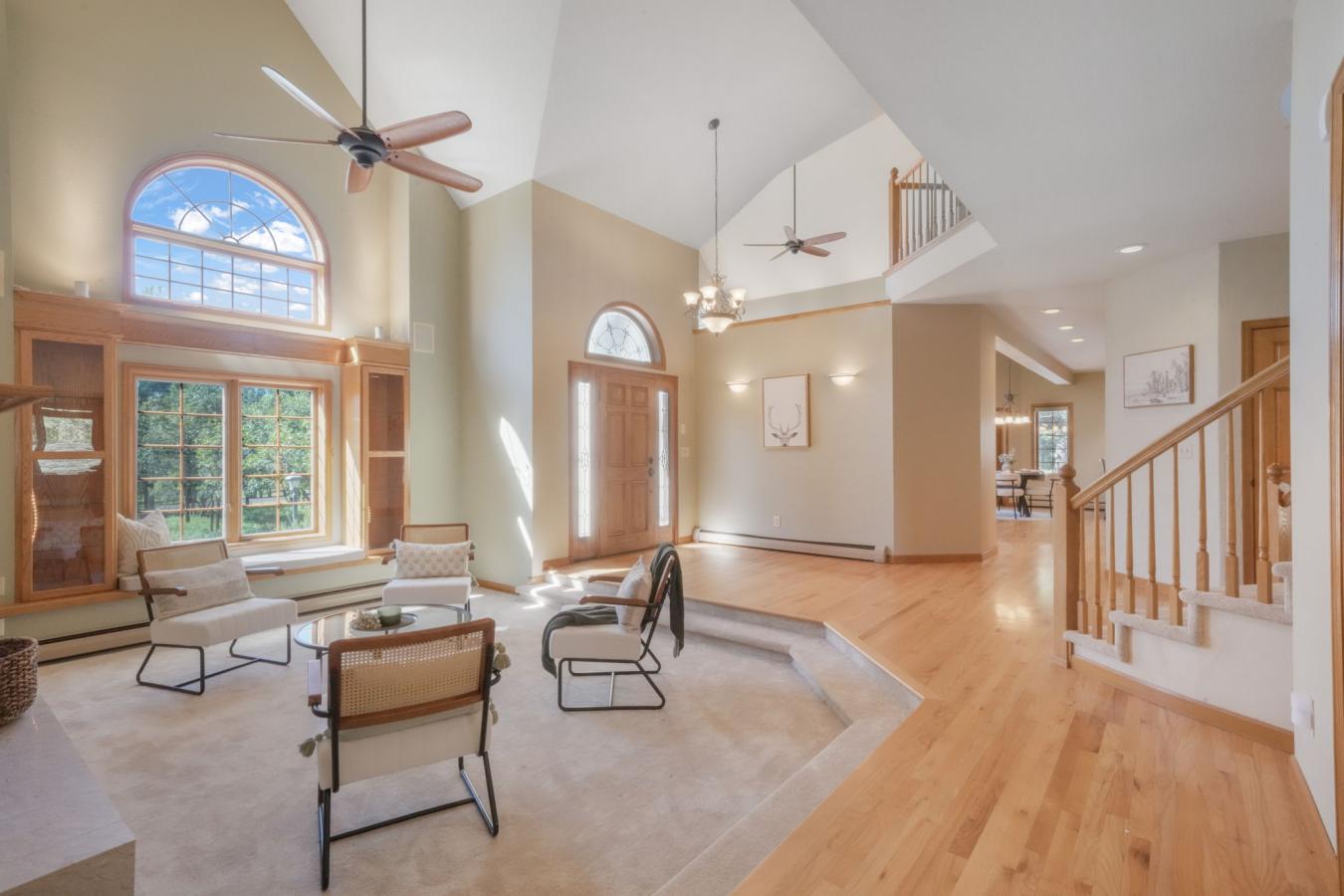 Monument, El Paso, 80132, United States, 5 Bedrooms Bedrooms, ,5 BathroomsBathrooms,Residential,For Sale,2003622