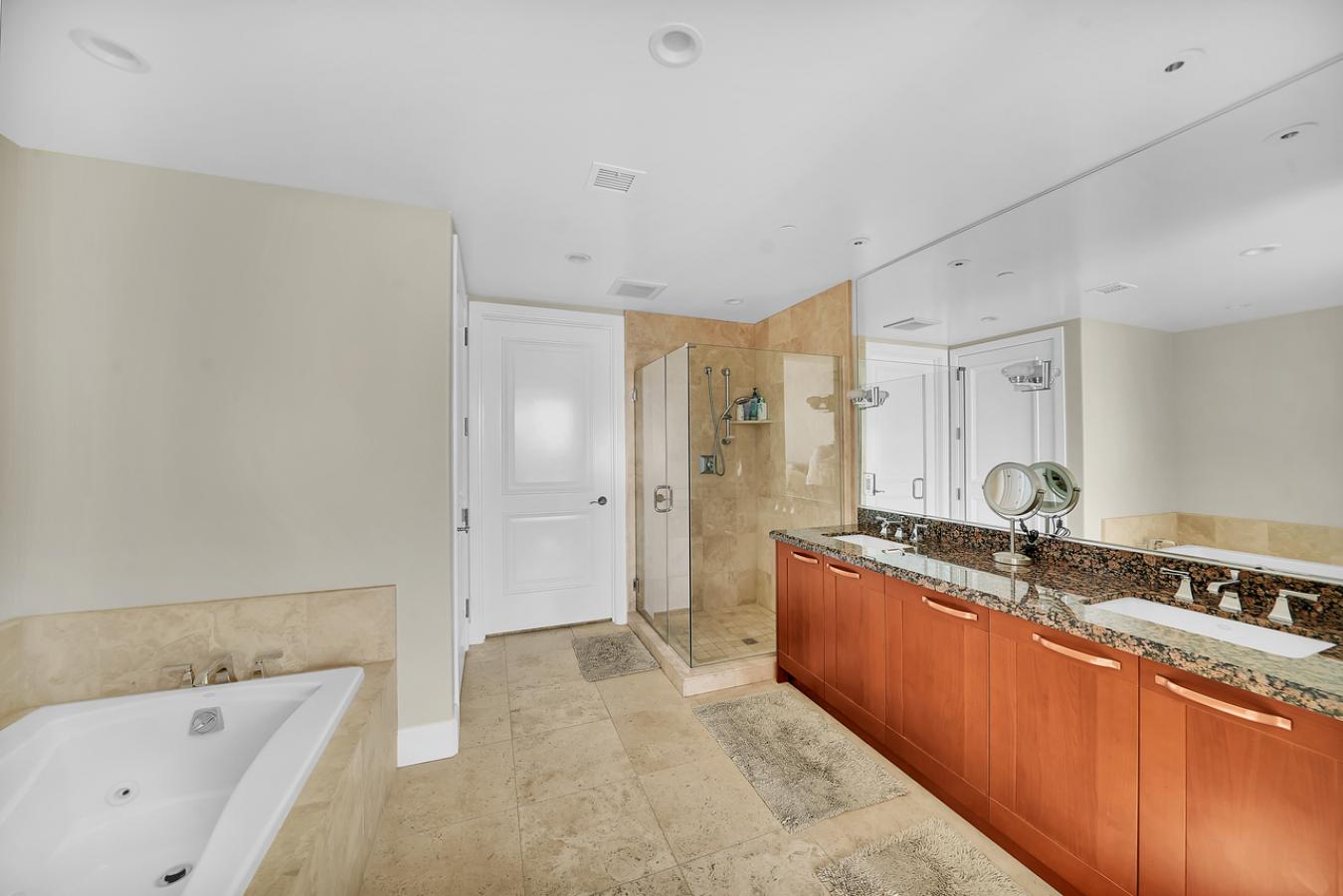 Irvine, Orange, 92612, United States, 2 Bedrooms Bedrooms, ,3 BathroomsBathrooms,Residential,For Sale,2003621