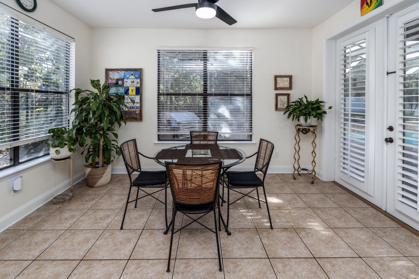 Jacksonville, Florida, 32223, United States, 6 Bedrooms Bedrooms, ,4 BathroomsBathrooms,Residential,For Sale,2003618