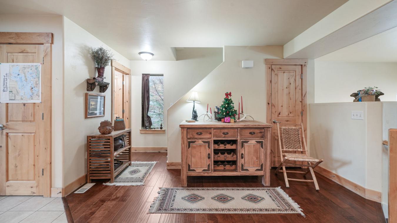 Park City, Summit, 84098, United States, 4 Bedrooms Bedrooms, ,3 BathroomsBathrooms,Residential,For Sale,2003615