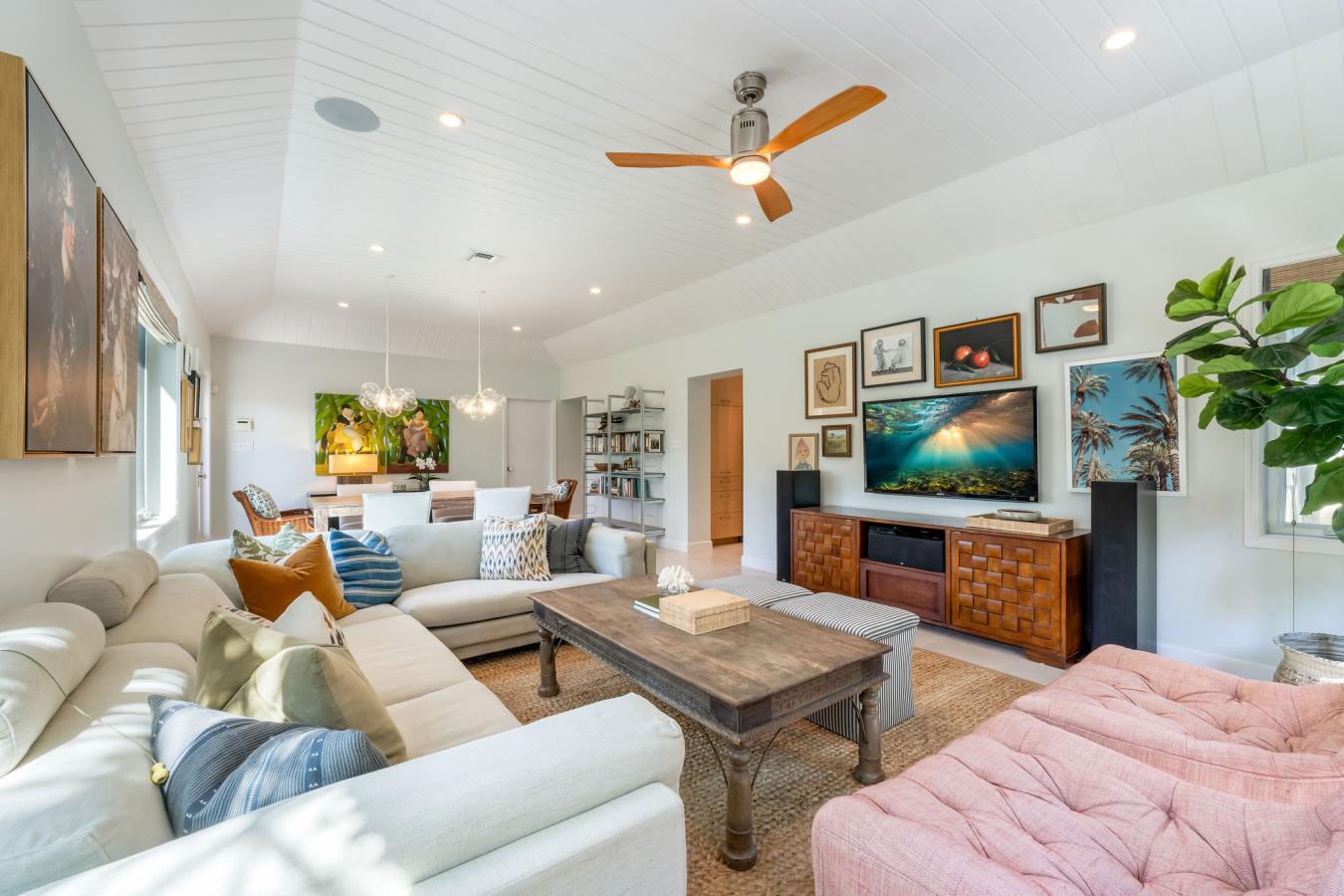 George Town, Grand Cayman, Cayman Islands, 5 Bedrooms Bedrooms, ,3 BathroomsBathrooms,Residential,For Sale,2003635