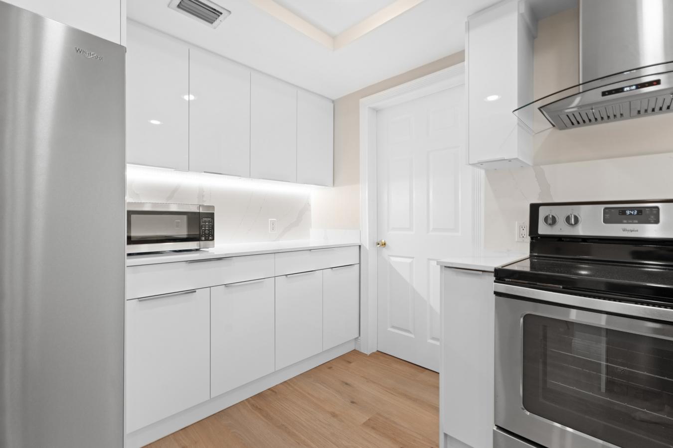 George Town, Grand Cayman, Cayman Islands, 2 Bedrooms Bedrooms, ,-1 BathroomBathrooms,Residential,For Sale,2003634