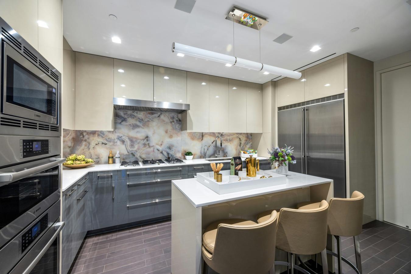 New York, New York, 10019, United States, 4 Bedrooms Bedrooms, ,5 BathroomsBathrooms,Residential,For Sale,2003602