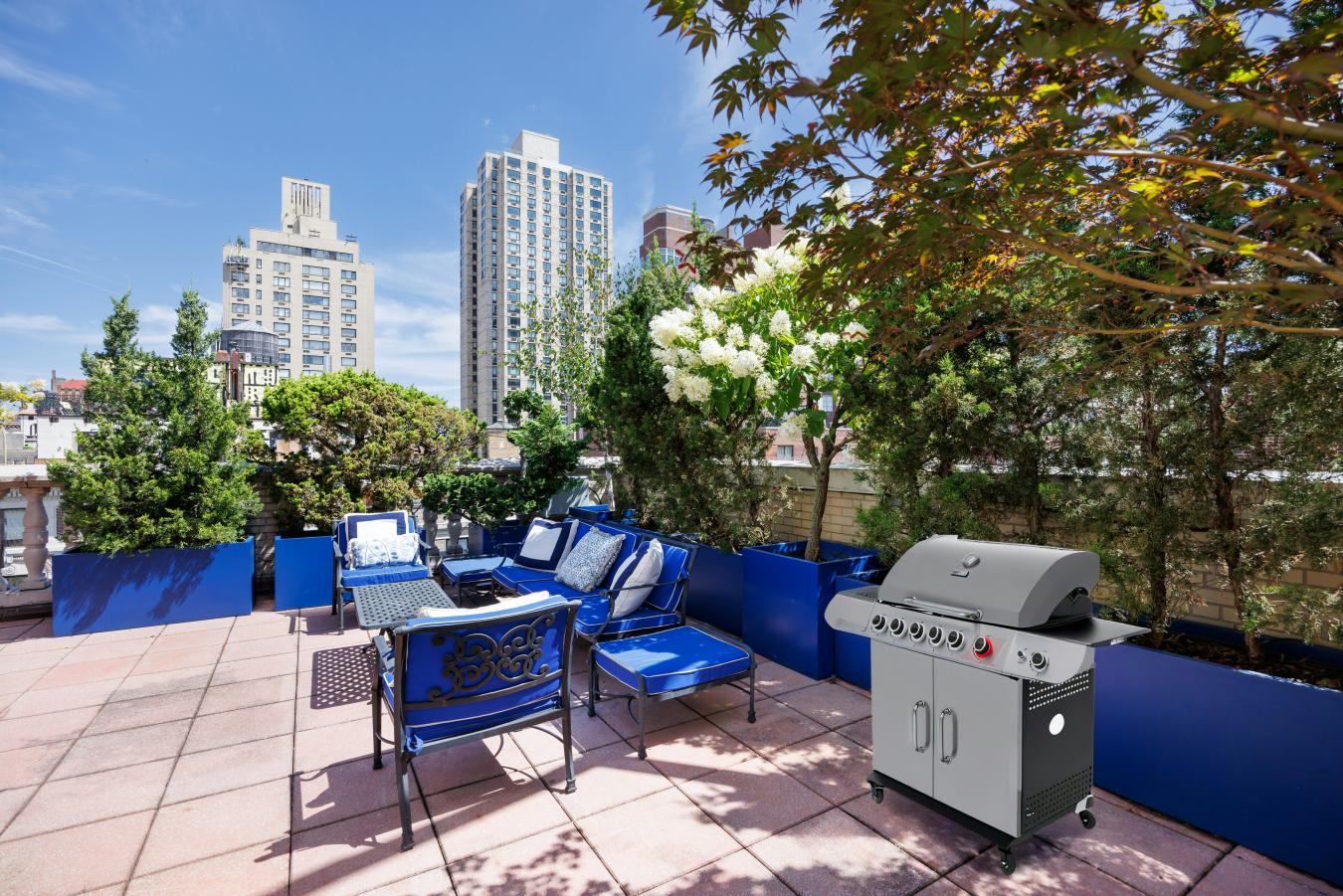 New York, New York, 10028, United States, 2 Bedrooms Bedrooms, ,2 BathroomsBathrooms,Residential,For Sale,2003597