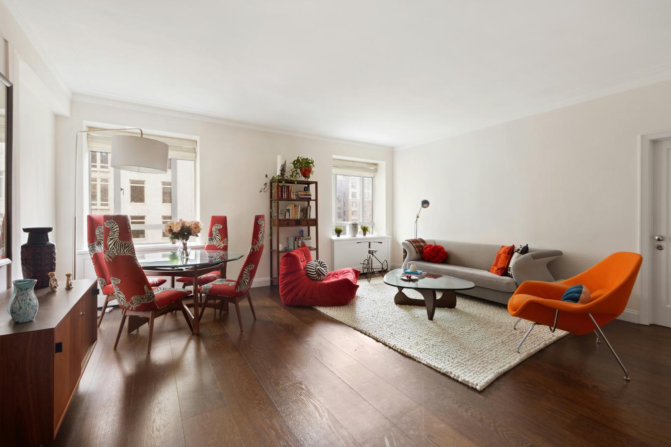 New York, New York, 10023, United States, 3 Bedrooms Bedrooms, ,2 BathroomsBathrooms,Residential,For Sale,2003596