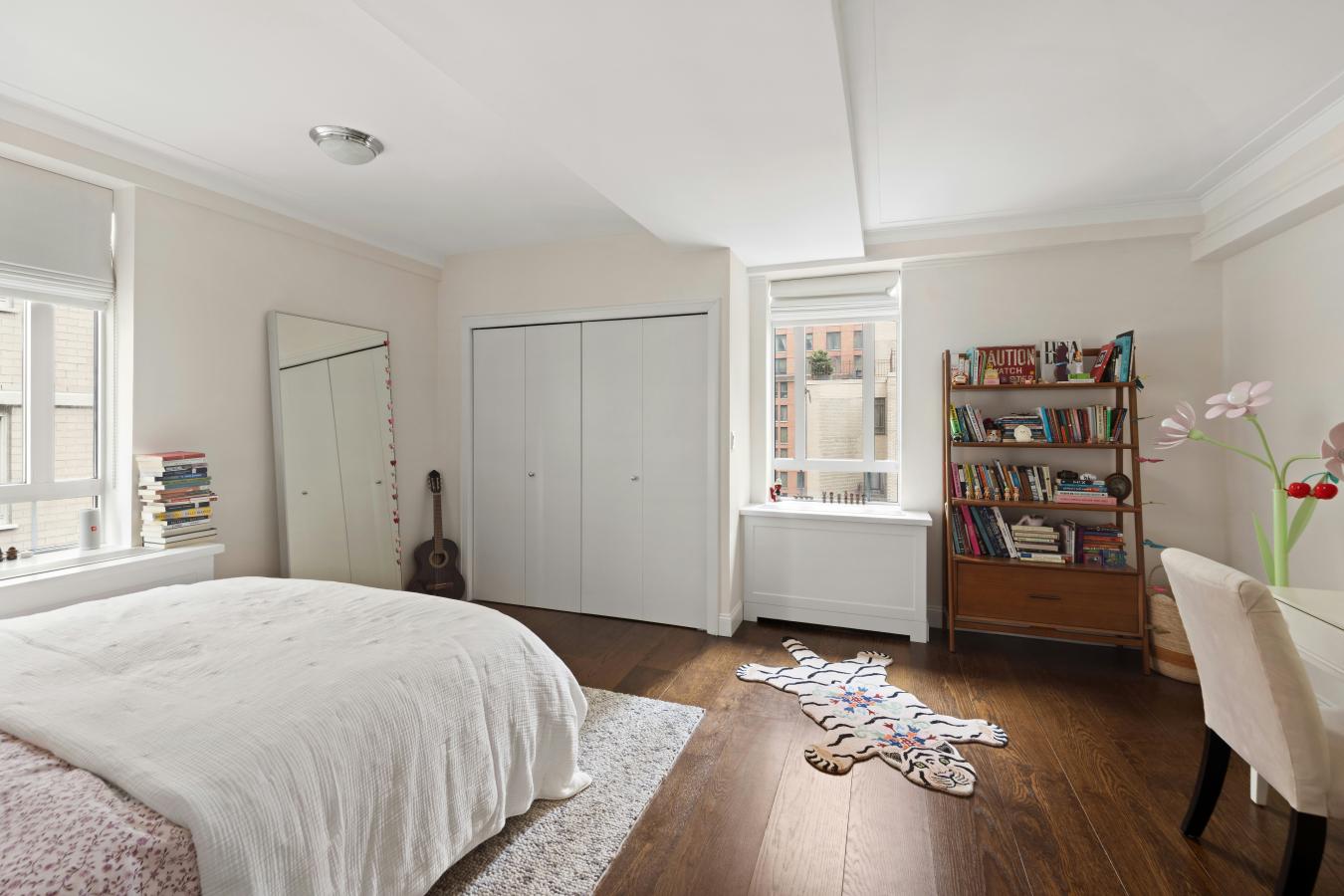 New York, New York, 10023, United States, 3 Bedrooms Bedrooms, ,2 BathroomsBathrooms,Residential,For Sale,2003596