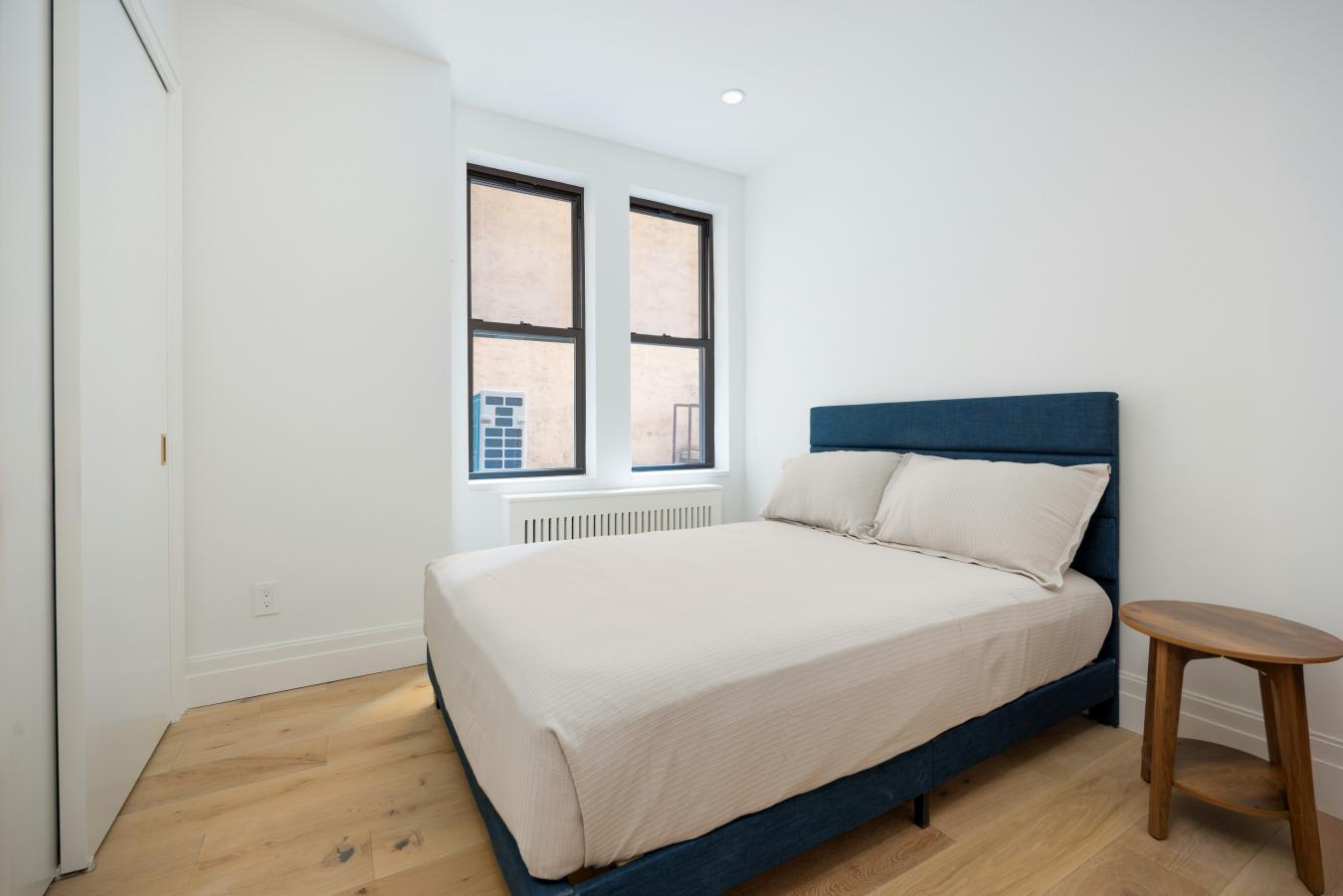 New York, New York, 10075, United States, 3 Bedrooms Bedrooms, ,3 BathroomsBathrooms,Residential,For Sale,2003594
