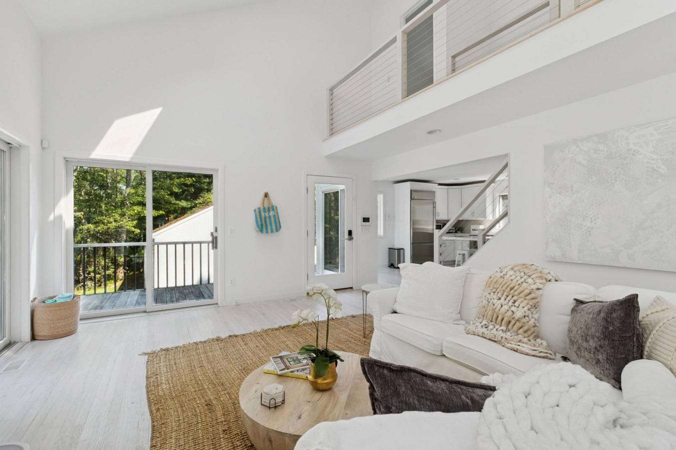 Wainscott, New York, 11975, United States, 3 Bedrooms Bedrooms, ,2 BathroomsBathrooms,Residential,For Sale,2003593