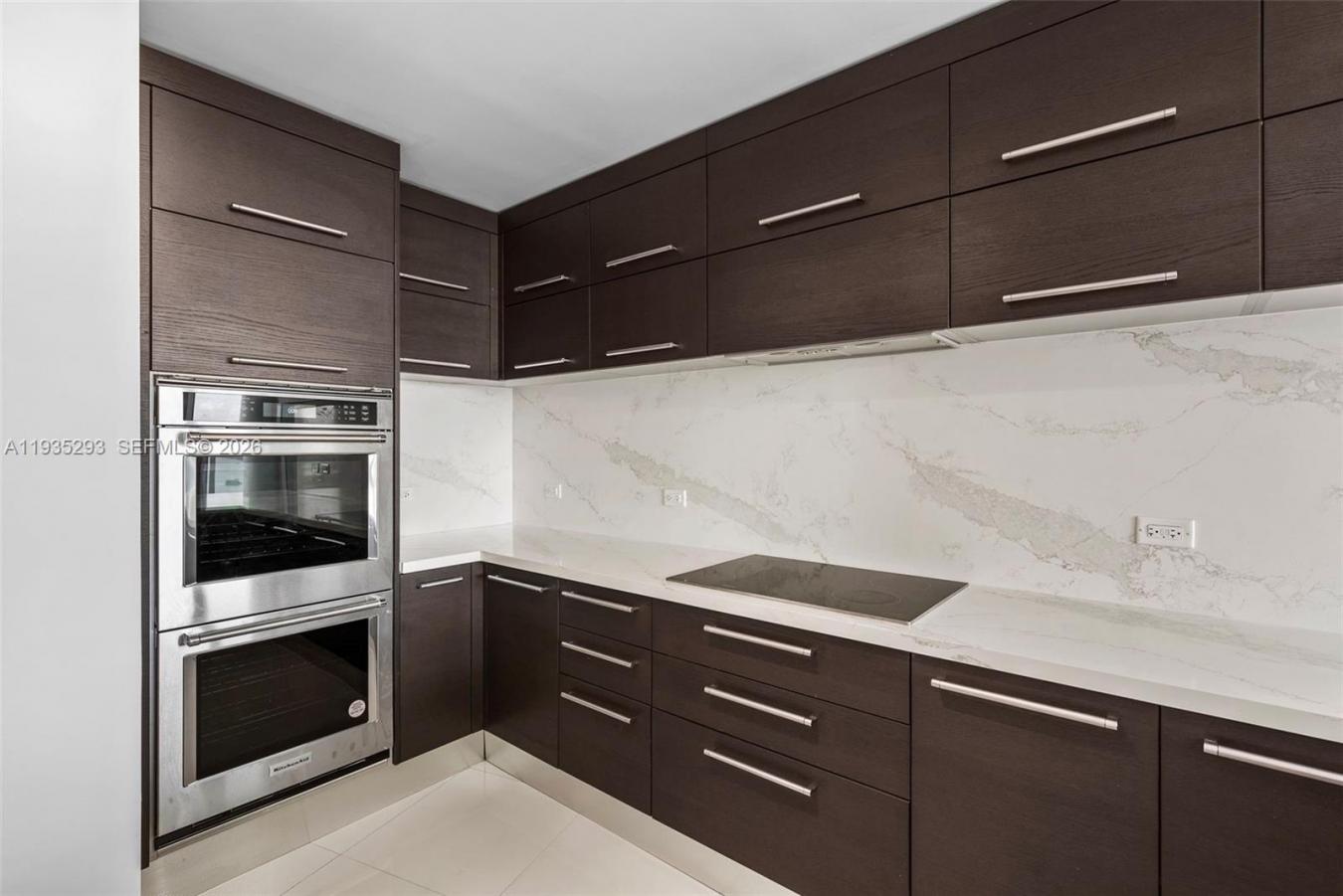 Miami, Florida, 33132, United States, 3 Bedrooms Bedrooms, ,4 BathroomsBathrooms,Residential,For Sale,2003592