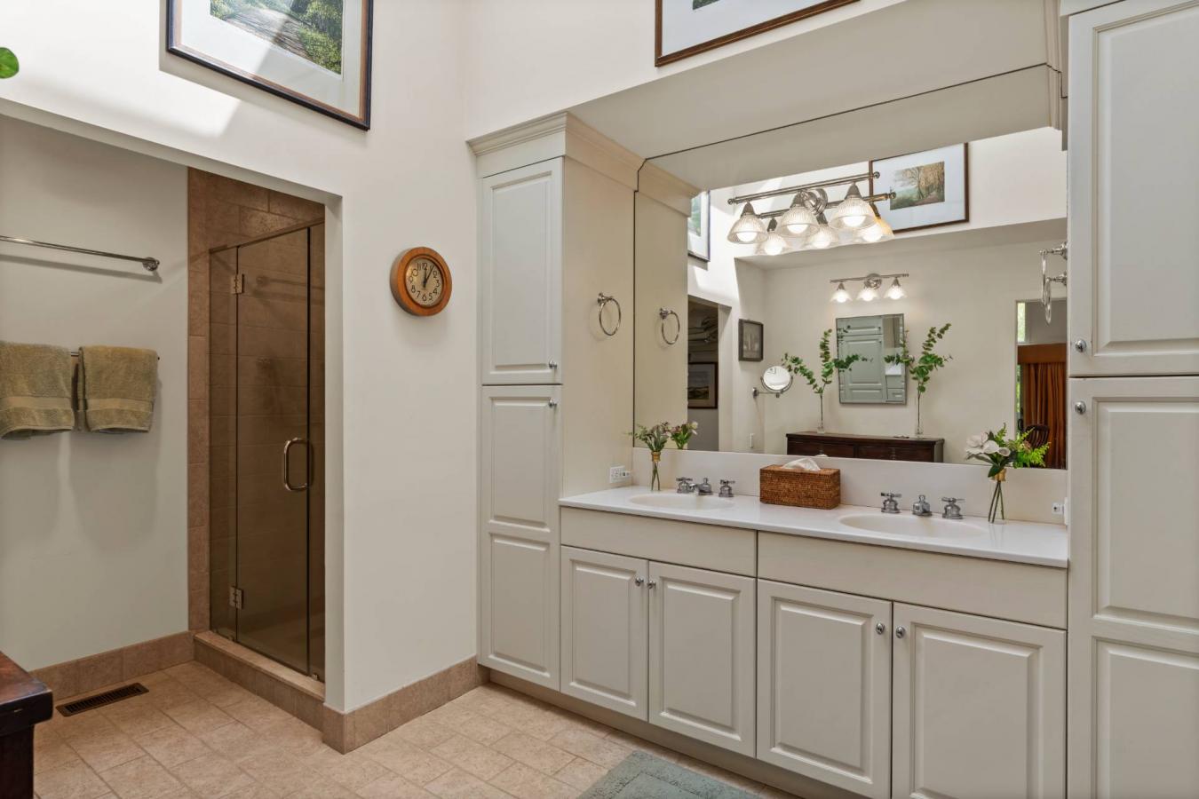 East Hampton, New York, 11937, United States, 3 Bedrooms Bedrooms, ,2 BathroomsBathrooms,Residential,For Sale,2003591